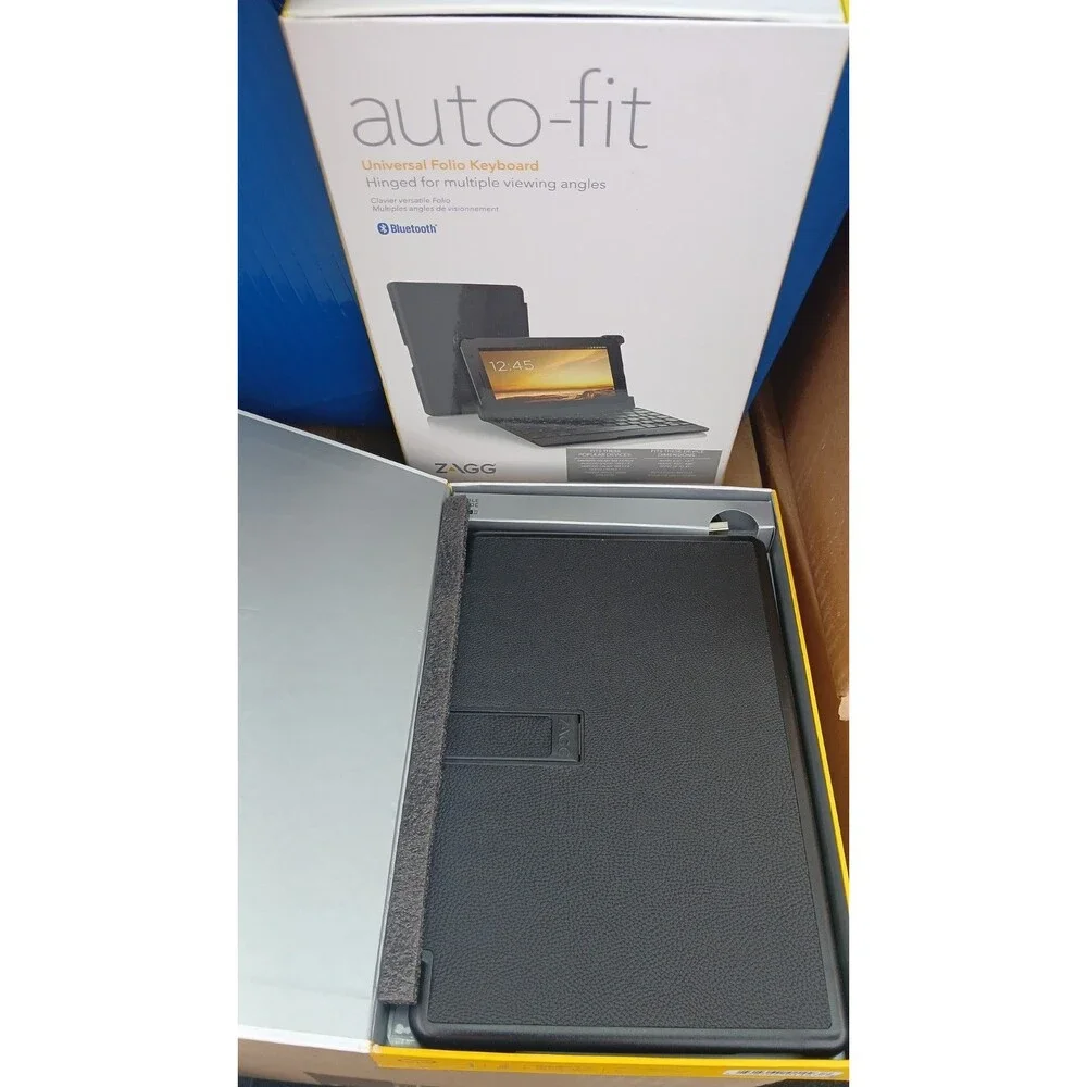 ZAGG Folio Case Hinged with Bluetooth Keyboard Android Tablets 7 in Auto Fit New